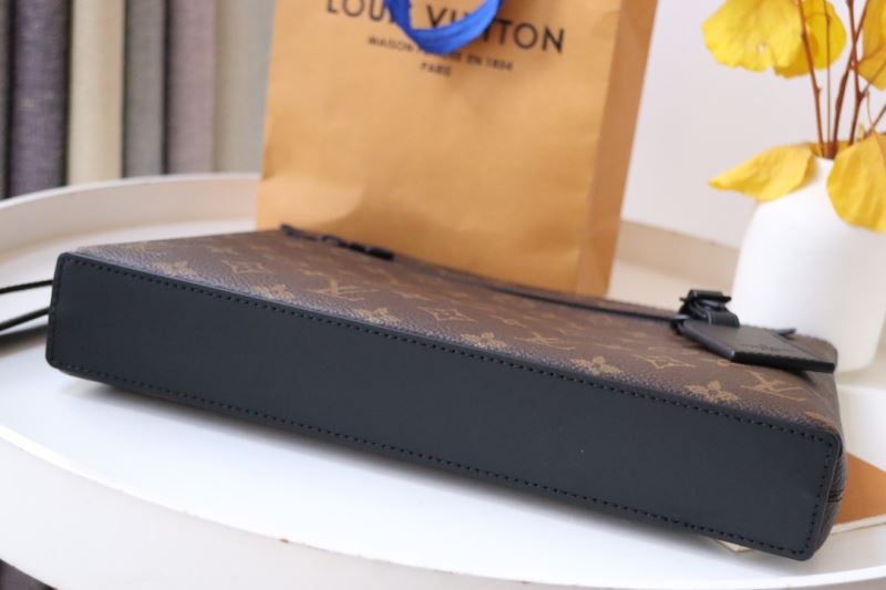 LV Clutch Bags